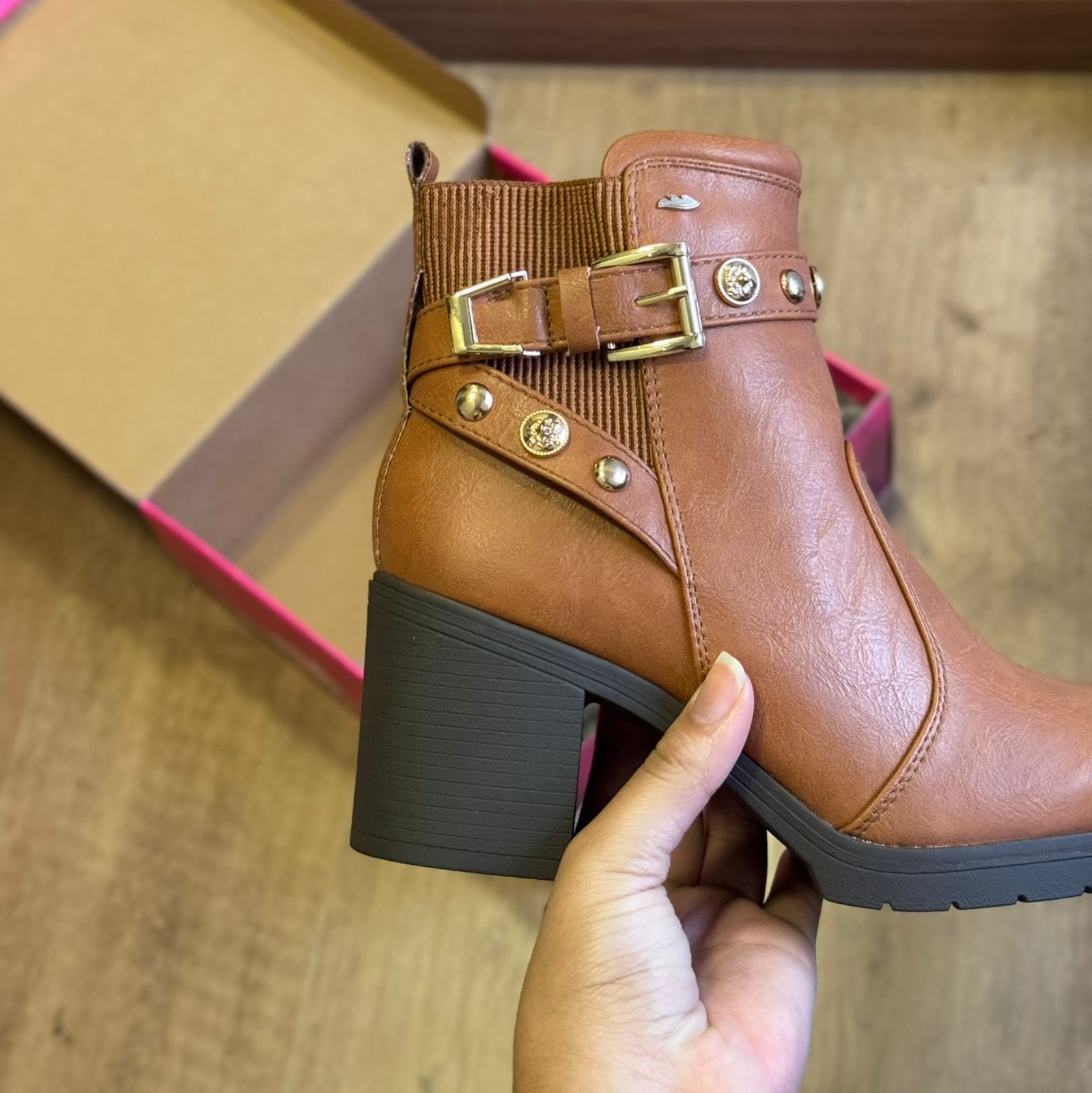 Bota Coturno Dakota independência DA871
