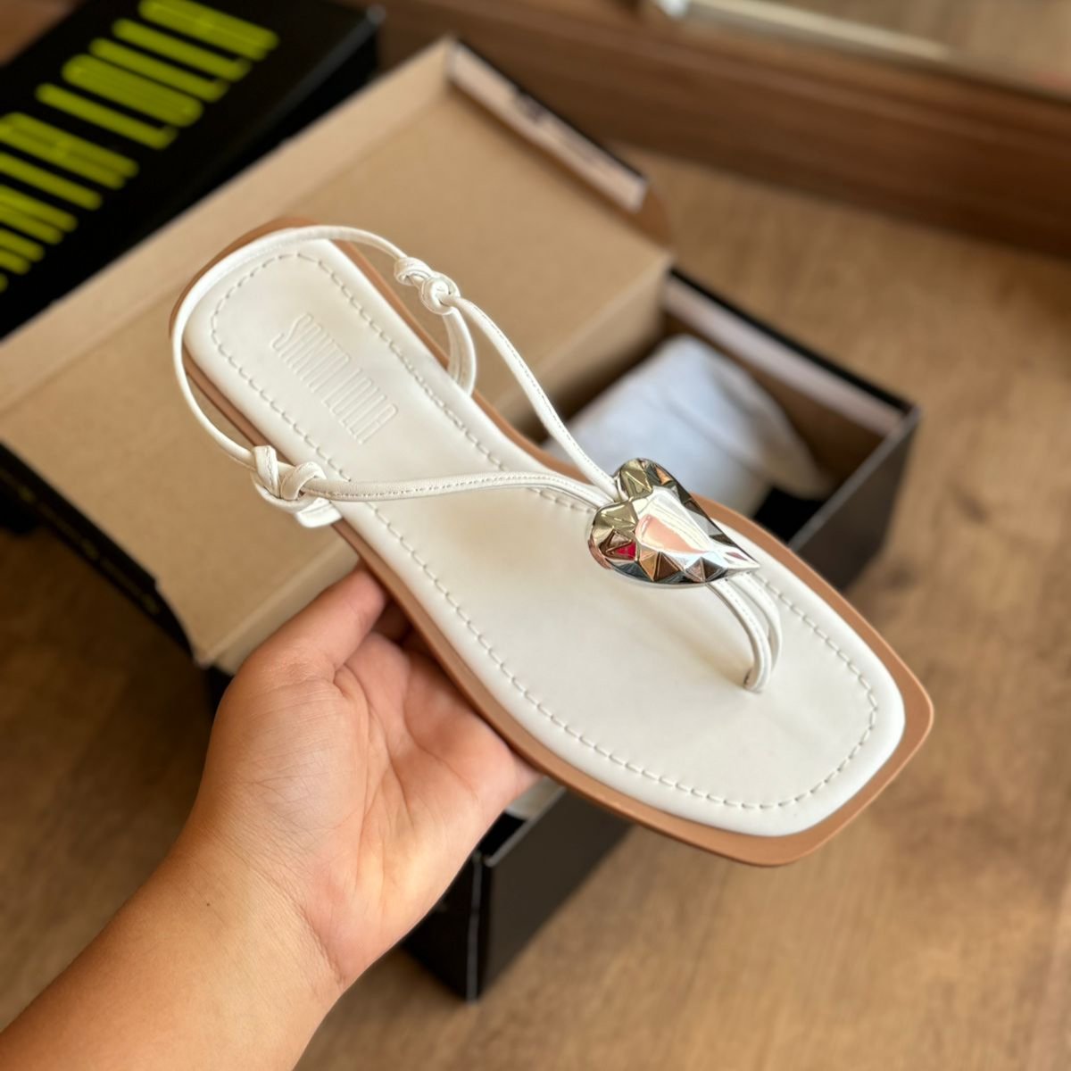Rasteira Santa Lolla Napa Soft Bico Quadrado 083A.4AD9.0300