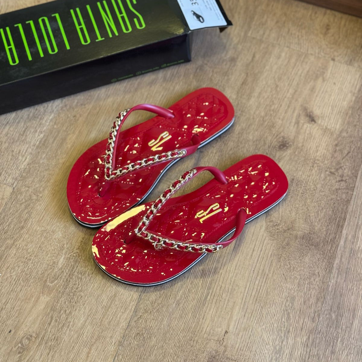 Sandália Santa Lolla Flip Flop Corrente Dourada 0106.0D67