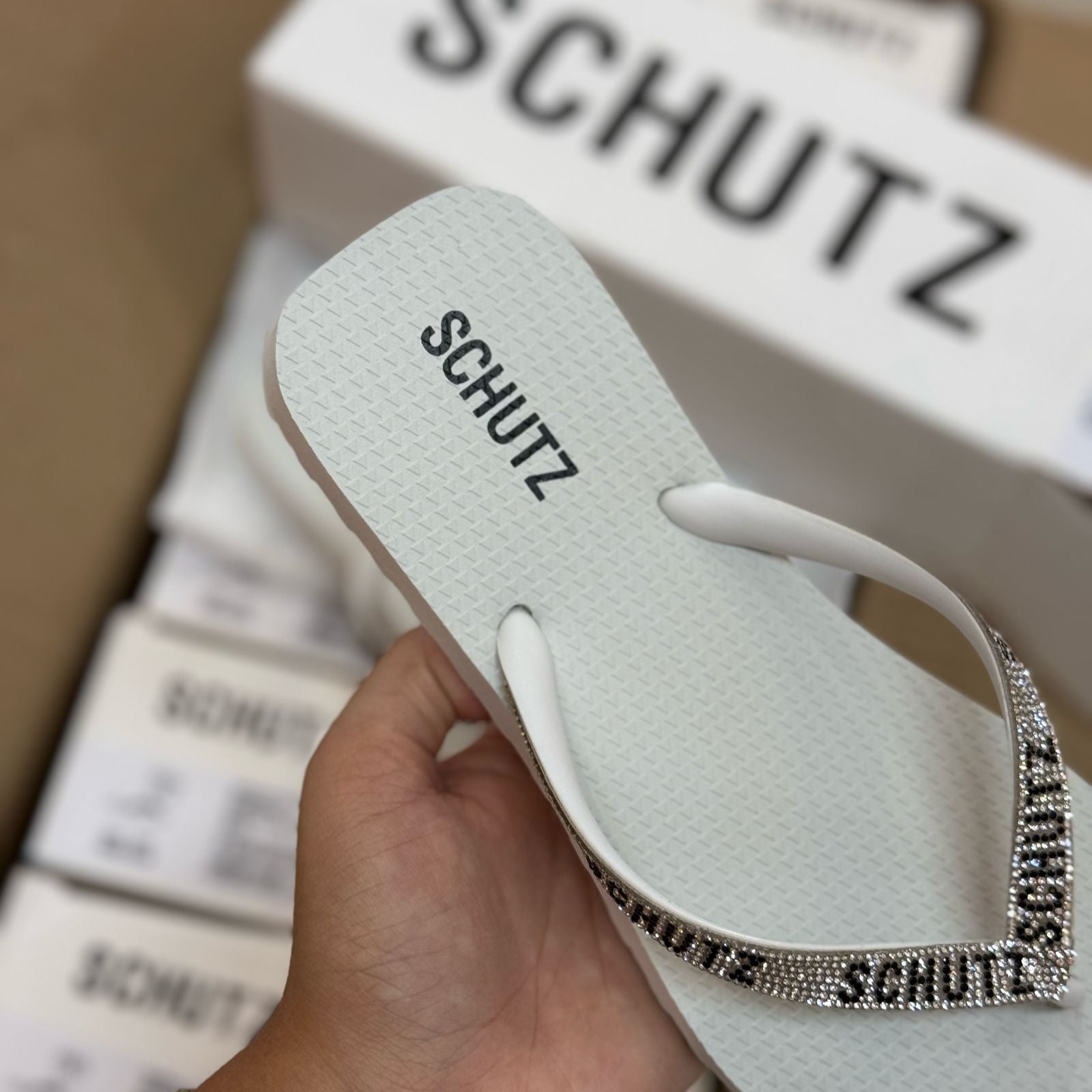 Chinelo Schutz S222950010