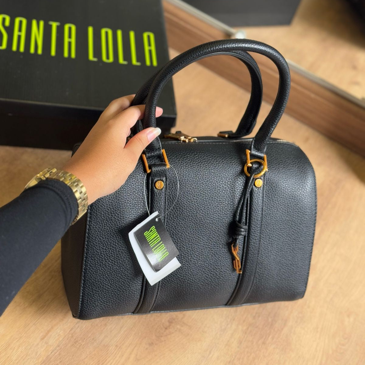 Bolsa Santa Lolla Bau Alça Transversal 0453.454E.0378