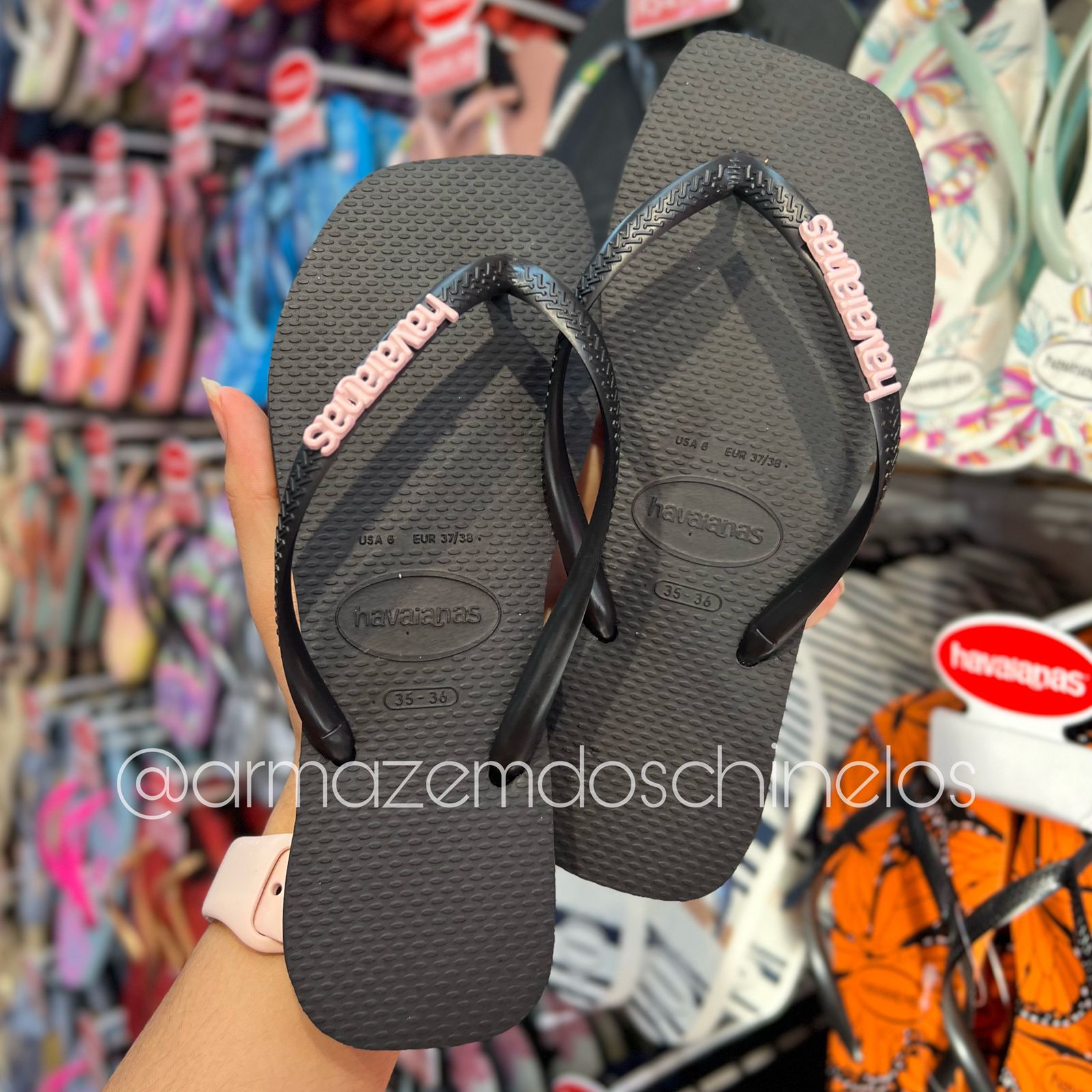 Havaianas Slim Square (Preto) + Placa Logo