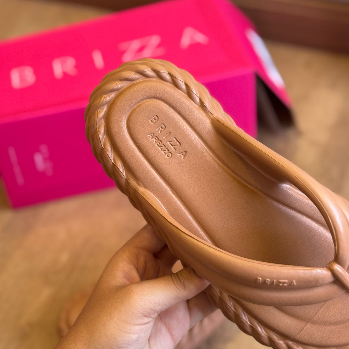 Sandália Arezzo Flatform Marrocos Bold Z191360001