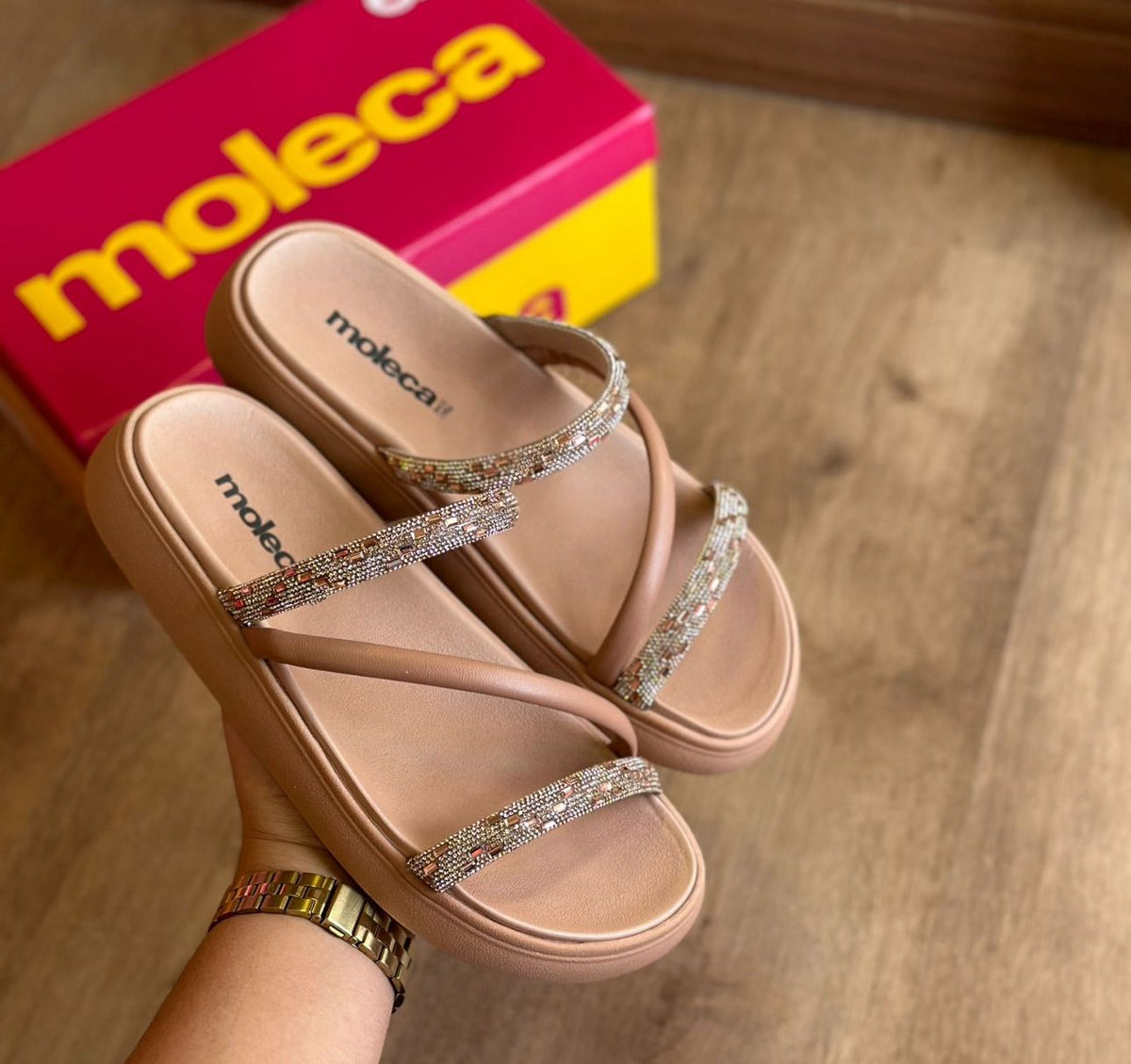 Sandália Moleca Tiras Brilhante 5469.121
