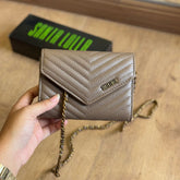 Bolsa Santa Lolla Retangular Transversal Matelassê Texturizada 0471.3F51