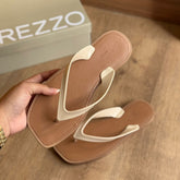 Chinelo de Dedo Arezzo Tira V Brizza Z191480001