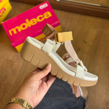Sandália Moleca Flatform com Ajuste 5536.101