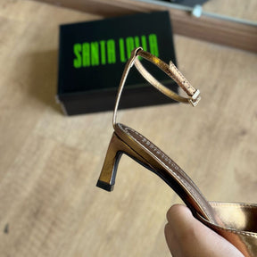 Scarpin Santa Lolla Metalizado Salto Baixo Bico Fino 0734.4A98.015C