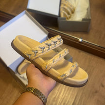Sandália Arezzo Papete Palha Tiras Strass A120160226
