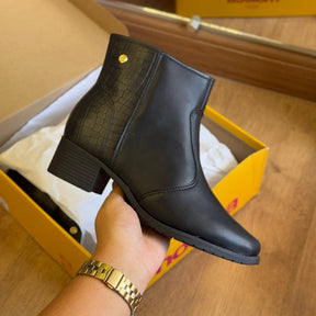 Bota Coturno Moleca Lisa - QUEIMA DE ESTOQUE