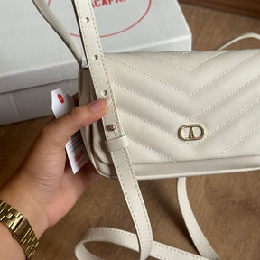 Bolsa Ana Capri Crossbody  Matelassê C500160586