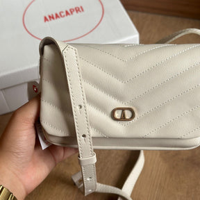 Bolsa Ana Capri Crossbody  Matelassê C500160586