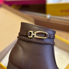 Bota Moleca Salto Bloco - QUEIMA DE ESTOQUE